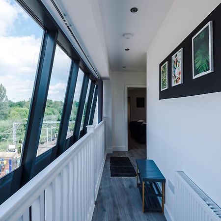 Rest & Recharge At The Station Apartments Manchester Exterior photo